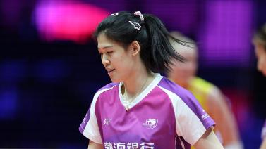 从他们的球 从他们的球